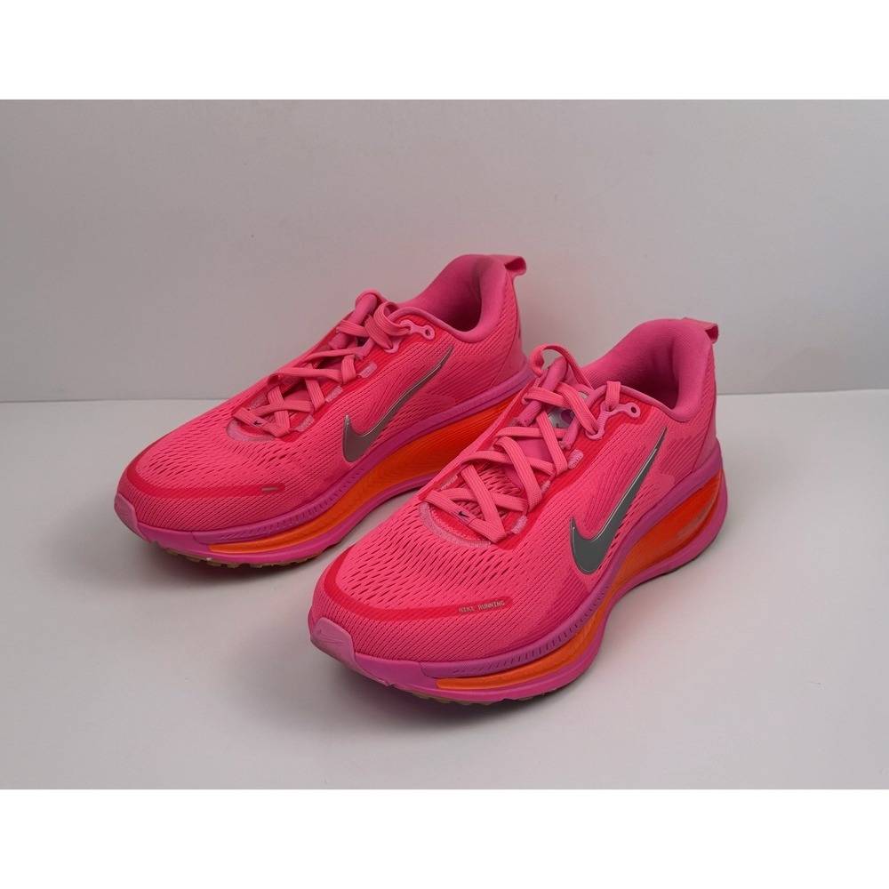 Nike Vomero 18 Running Shoes Women Size 7 Digital Pink Silver Shoes HM6804-602